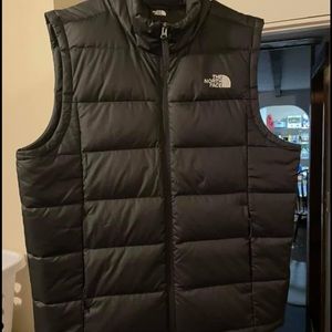 New North Face Vest